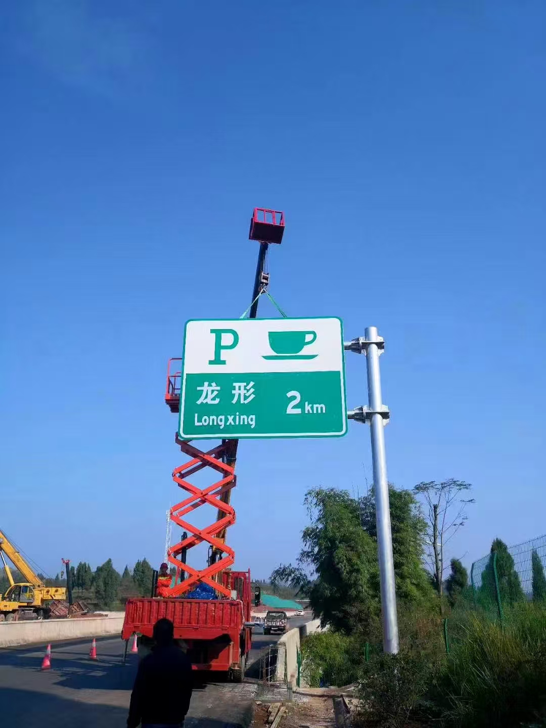 钦州市指示牌指路牌 - 价格